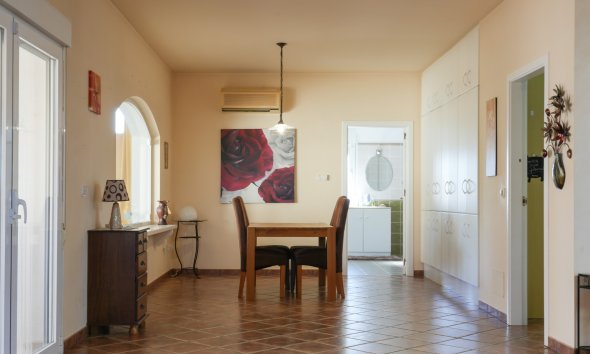Resale - Villa - Alicante - Jacarilla
