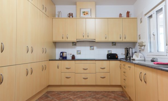 Resale - Villa - Alicante - Jacarilla