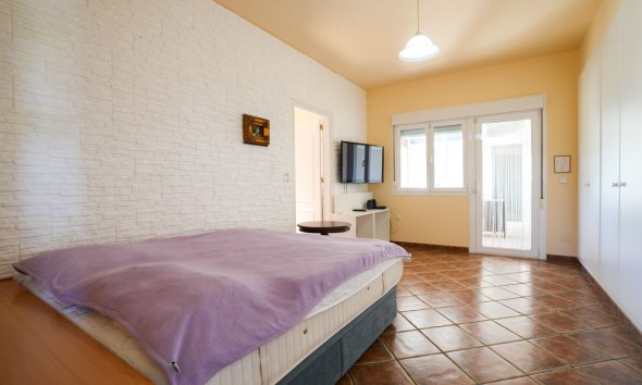Resale - Villa - Alicante - Jacarilla