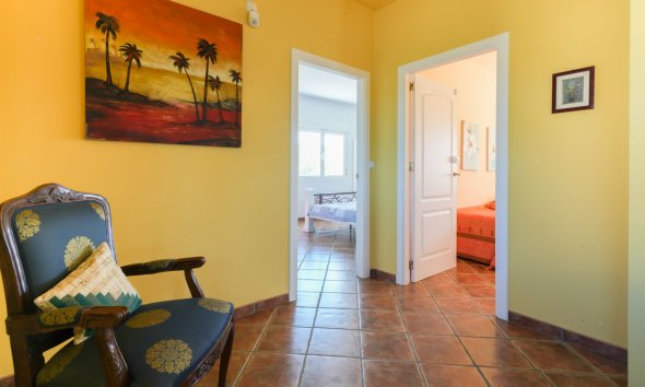Resale - Villa - Alicante - Jacarilla
