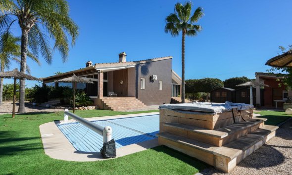 Resale - Villa - Alicante - Jacarilla