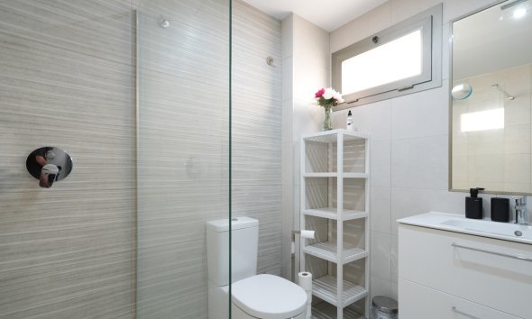 Resale - Apartment - Orihuela Costa - Villamartín