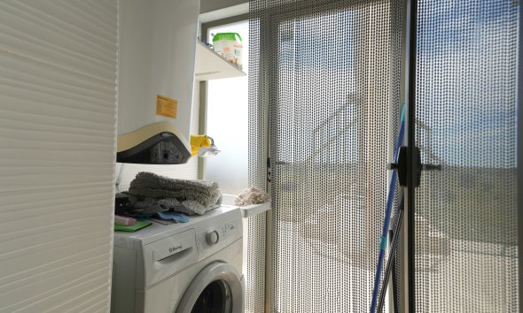 Resale - Apartment - Orihuela Costa - Villamartín