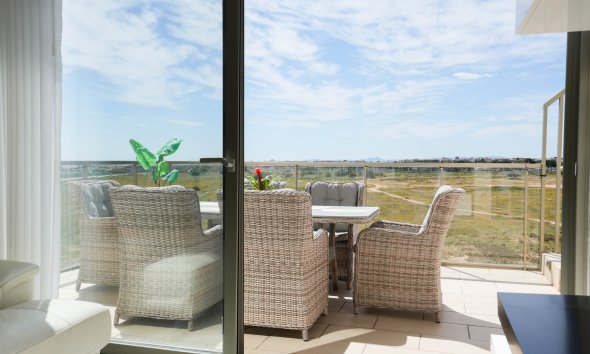 Resale - Apartment - Orihuela Costa - Villamartín