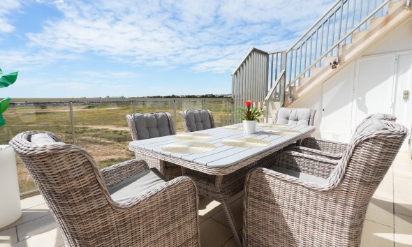 Resale - Apartment - Orihuela Costa - Villamartín
