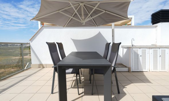 Resale - Apartment - Orihuela Costa - Villamartín