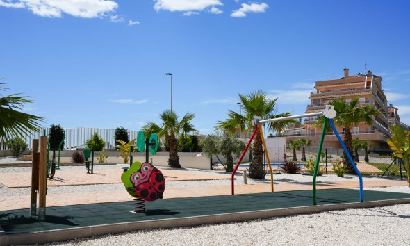 Resale - Apartment - Orihuela Costa - Villamartín