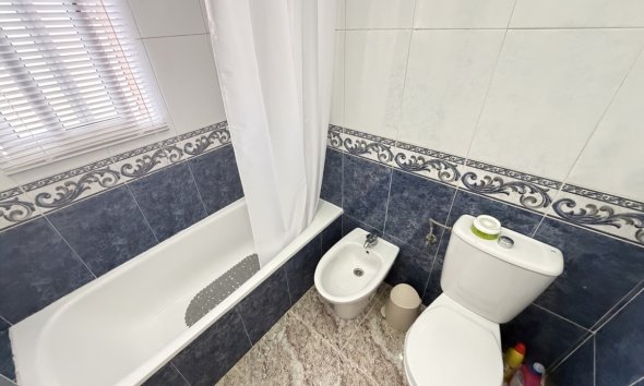 Resale - Terraced house / Townhouse - Orihuela Costa - Villamartin