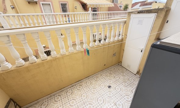 Resale - Terraced house / Townhouse - Orihuela Costa - Villamartin