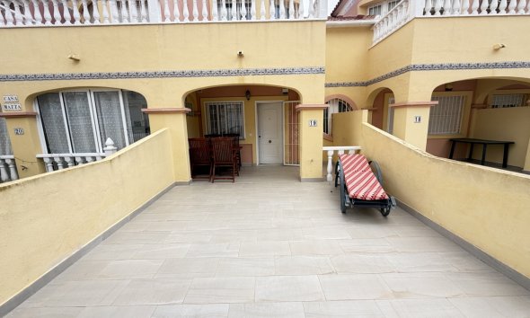 Resale - Terraced house / Townhouse - Orihuela Costa - Villamartin