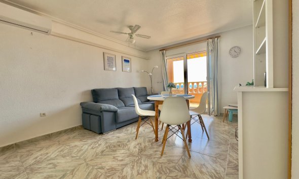 Resale - Apartment - Torrevieja - Cabo cervera