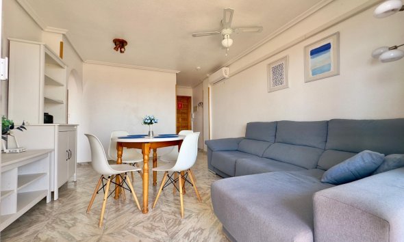 Resale - Apartment - Torrevieja - Cabo cervera