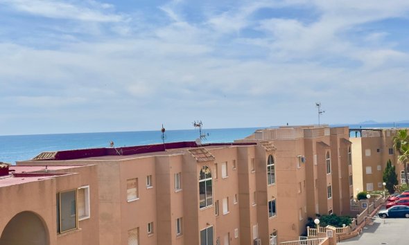 Resale - Apartment - Torrevieja - Cabo cervera