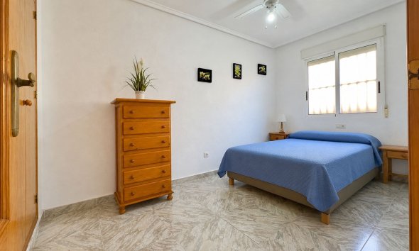 Resale - Apartment - Torrevieja - Cabo cervera
