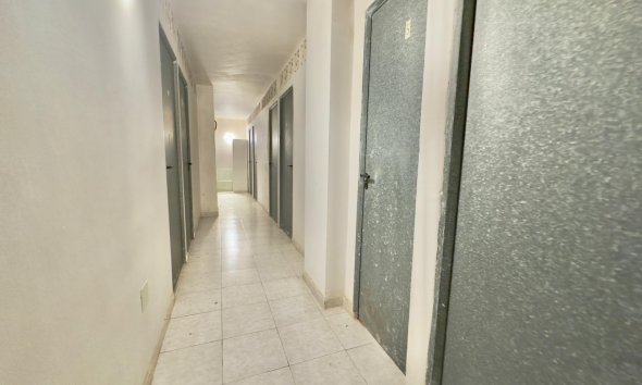 Resale - Apartment - Torrevieja - Cabo cervera