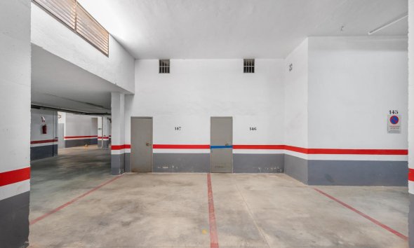 Resale - Apartment - Torrevieja - La Mata