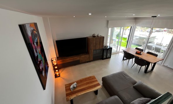 Resale - Terraced house / Townhouse - Orihuela - Desamparados-Hurchillo-Torremendo