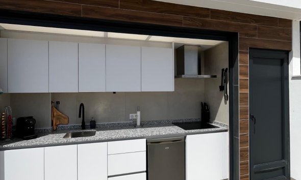 Resale - Terraced house / Townhouse - Orihuela - Desamparados-Hurchillo-Torremendo