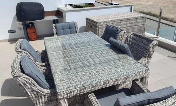 Resale - Terraced house / Townhouse - Orihuela - Desamparados-Hurchillo-Torremendo