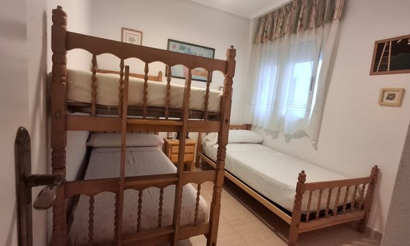 Resale - Apartment - Torrevieja - Playa de la mata