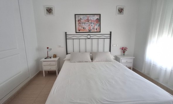 Resale - Apartment - Torrevieja - Playa de la mata