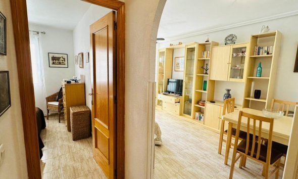 Reventa - Apartamento - Torrevieja - Urbanización San Luis