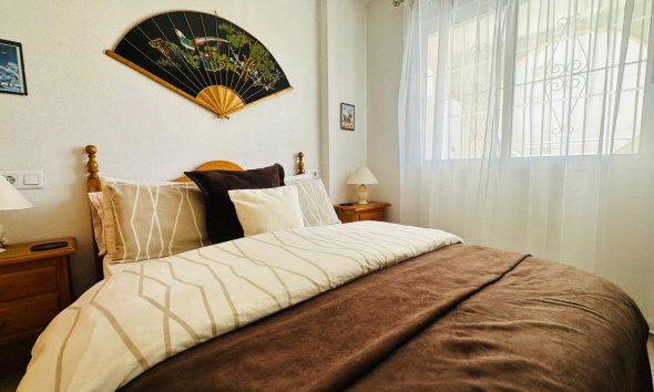Reventa - Apartamento - Torrevieja - Urbanización San Luis