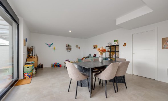 Resale - Apartment - Orihuela Costa - Campoamor