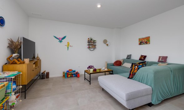 Resale - Apartment - Orihuela Costa - Campoamor