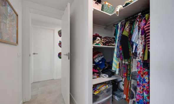 Resale - Apartment - Orihuela Costa - Campoamor