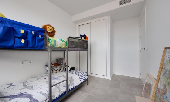 Resale - Apartment - Orihuela Costa - Campoamor