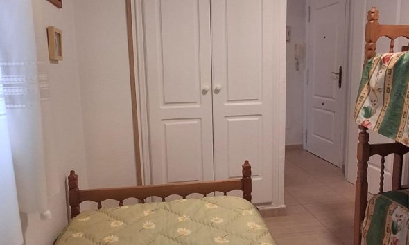 Resale - Apartment - Torrevieja - La Mata