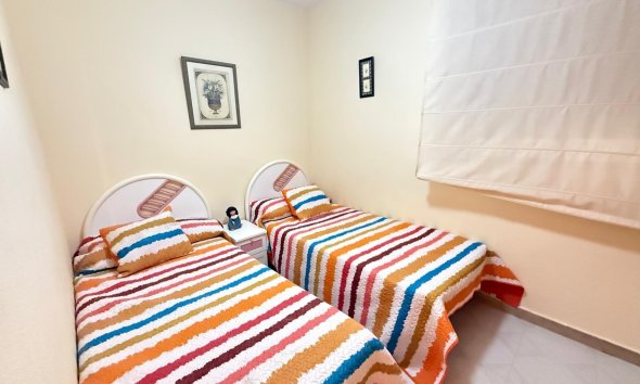 Resale - Apartment - Torrevieja - Playa del cura