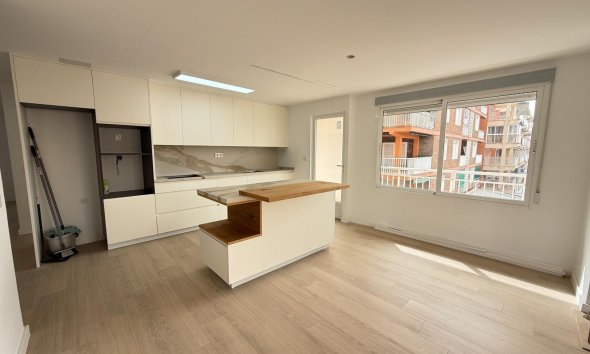 Reventa - Apartamento - Torrevieja - Playa de los Naufragos