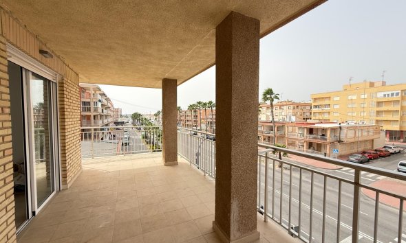 Reventa - Apartamento - Torrevieja - Playa de los Naufragos