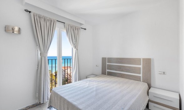 Resale - Apartment - Torrevieja - Playa de los locos