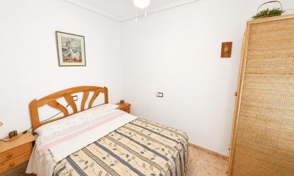 Resale - Apartment - Torrevieja - Estacion de autobuses