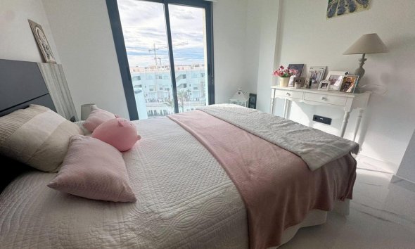 Resale - Bungalow - Guardamar del Segura - El Raso