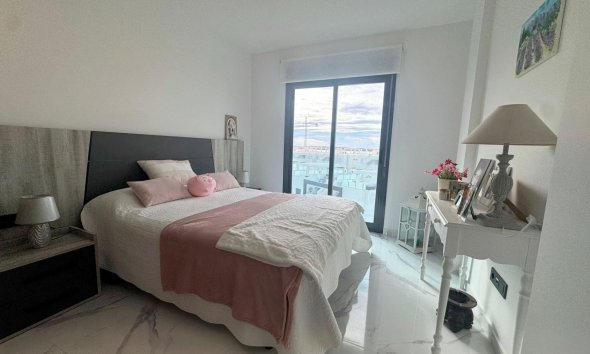 Resale - Bungalow - Guardamar del Segura - El Raso