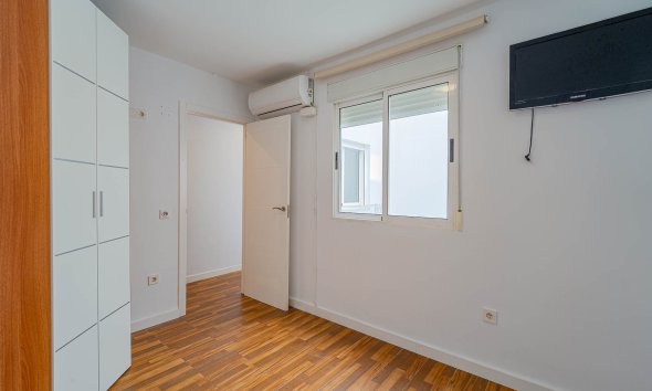 Resale - Apartment - ﻿Torrevieja (Alicante) - Torrevieja