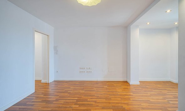 Resale - Apartment - ﻿Torrevieja (Alicante) - Torrevieja