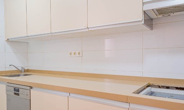 Resale - Apartment - ﻿Torrevieja (Alicante) - Torrevieja