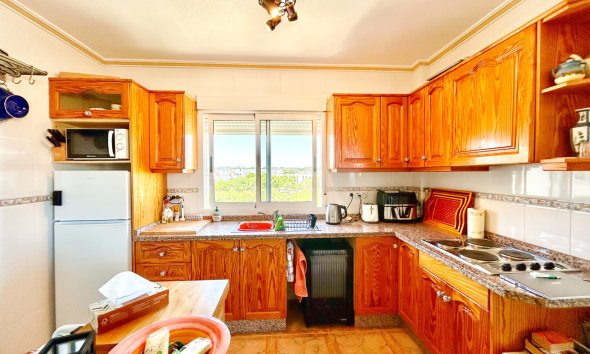 Resale - Apartment - Orihuela Costa - La Zenia