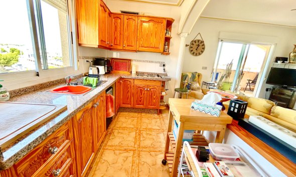 Resale - Apartment - Orihuela Costa - La Zenia