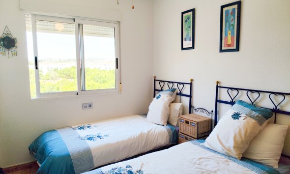 Resale - Apartment - Orihuela Costa - La Zenia