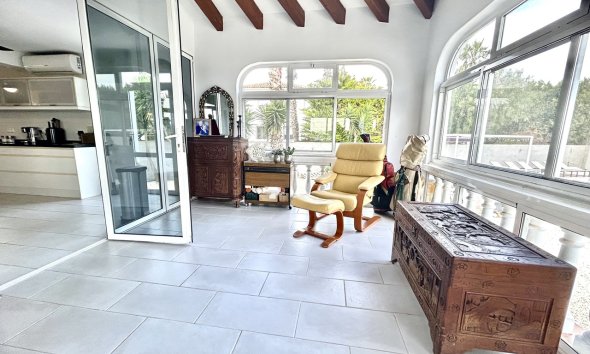 Resale - Villa / House - Catral