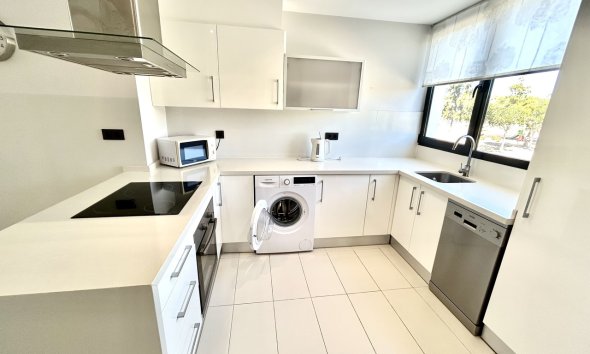 Resale - Apartment - Orihuela Costa - Villamartin