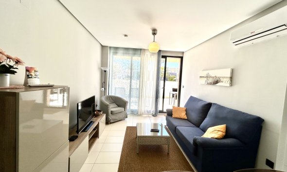 Resale - Apartment - Orihuela Costa - Villamartin