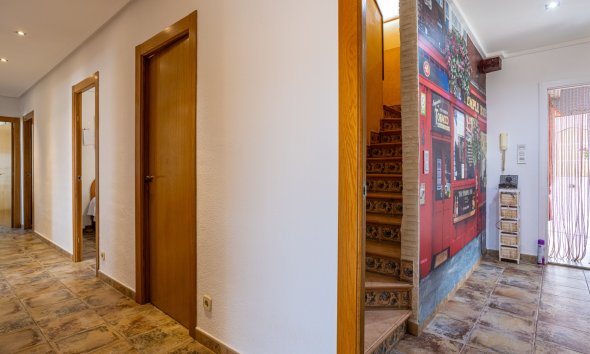 Resale - Villa - Elche - La Hoya