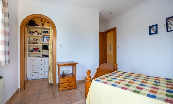 Resale - Villa - Elche - La Hoya
